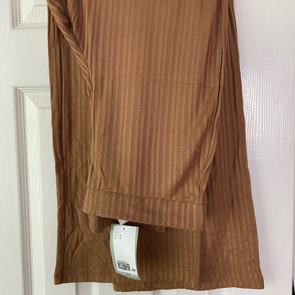NWT Ribbed Jersey Set - Picture 4 of 5